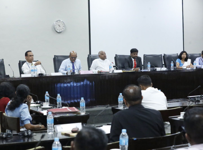 விசேட கல்வித்துறை மற்றும் விசேட பாடசாலைகள் குறித்து இயலாமையுடைய நபர்களுக்கான பாராளுமன்ற ஒன்றியத்தில் கவனம் செலுத்தப்பட்டது