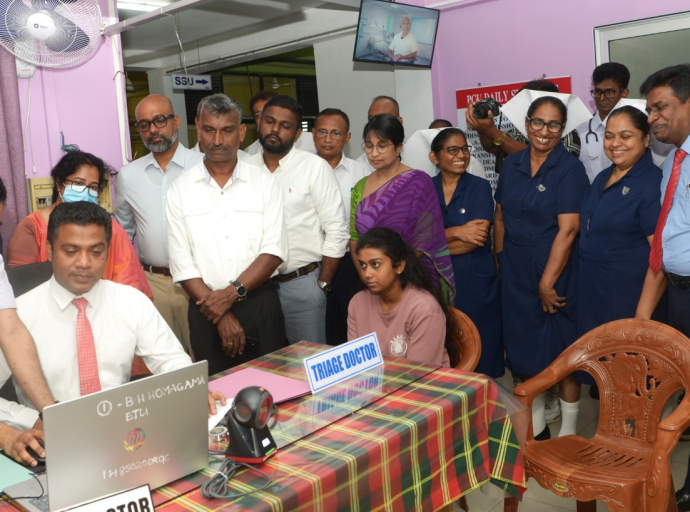 ஹோமாகம ஆதார வைத்தியசாலையின் அவசர சிகிச்சைப் பிரிவின் (ETU) நோயாளர் பதிவு மற்றும் டெலிமெடிசின் டிஜிட்டல் மயமாக்கல் மற்றும் தொலைதூர வீடியோ கான்பரன்சிங் மூலம் நோயாளர்களை பரிசோதிக்கும் நவீன தொழிநுட்ப முறை அறிமுகம் 