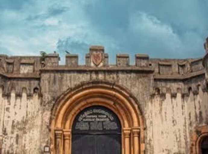 நீர்கொழும்பு சிறைச்சாலையின் நிலைமை தொடர்பாக, நீதி மற்றும் தேசிய ஒருமைப்பாட்டு அமைச்சு மஹமோதர மற்றும் பழைய போகம்பர சிறைச்சாலைகள் தொடர்பாக விடுத்துள்ள விசேட அறிக்கை