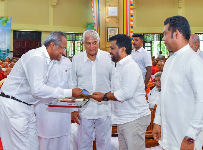 ஸ்ரீ லங்கா அமரபுர மகா நிகாயவின் உபசம்பதா நிகழ்வு ஜனாதிபதியின் பங்கேற்புடன் அரச விழாவாக நடைபெற்றது.